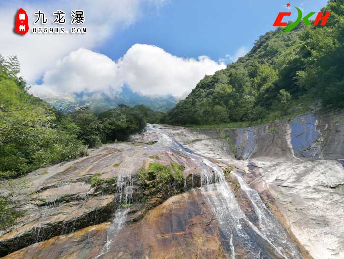 黄山一日游旅游景点：九龙瀑