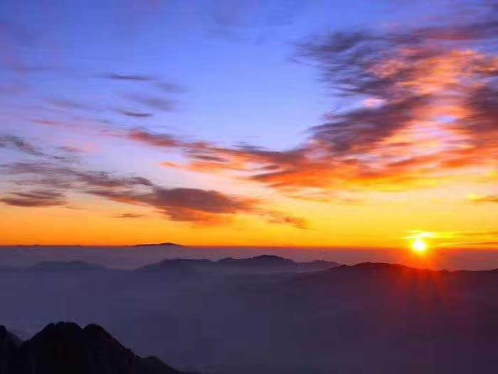 黄山三日游景点：黄山日出