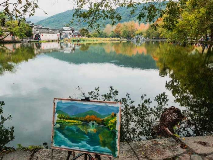 宏村夹溪河漂流一日游景点：宏村图二